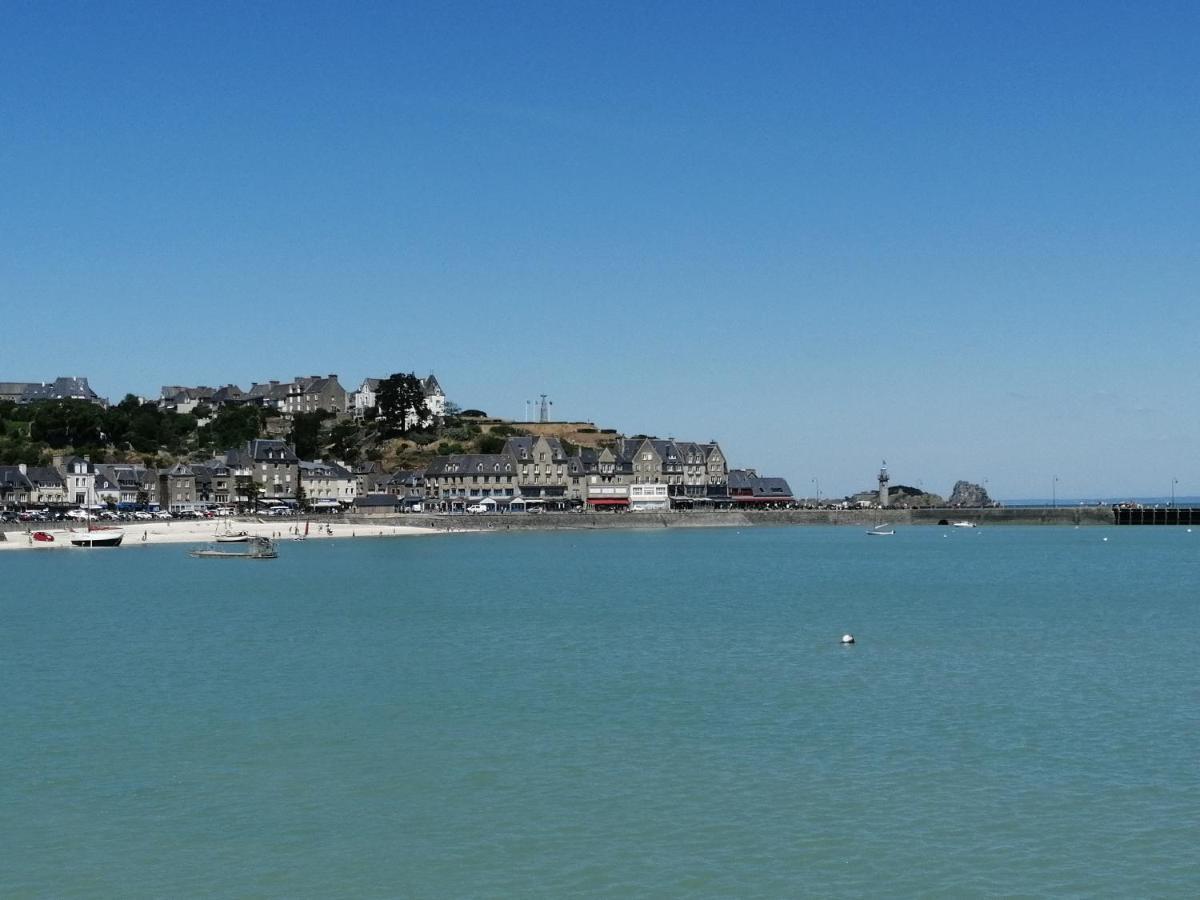Gite "L'Escale Marine" Cancale Eksteriør billede